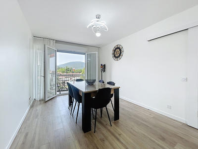 Appartement - 75 m² - 4 pièces