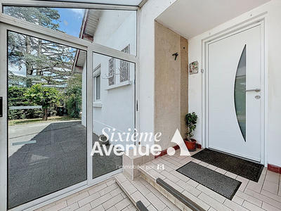 Maison - 75 m² - 4 pièces