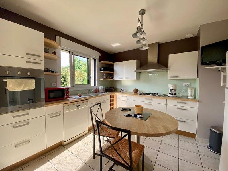 Maison - 100 m² - 6 pièces