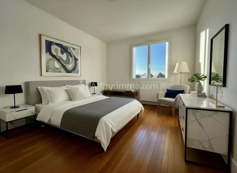 Appartement - 75 m² - 4 pièces