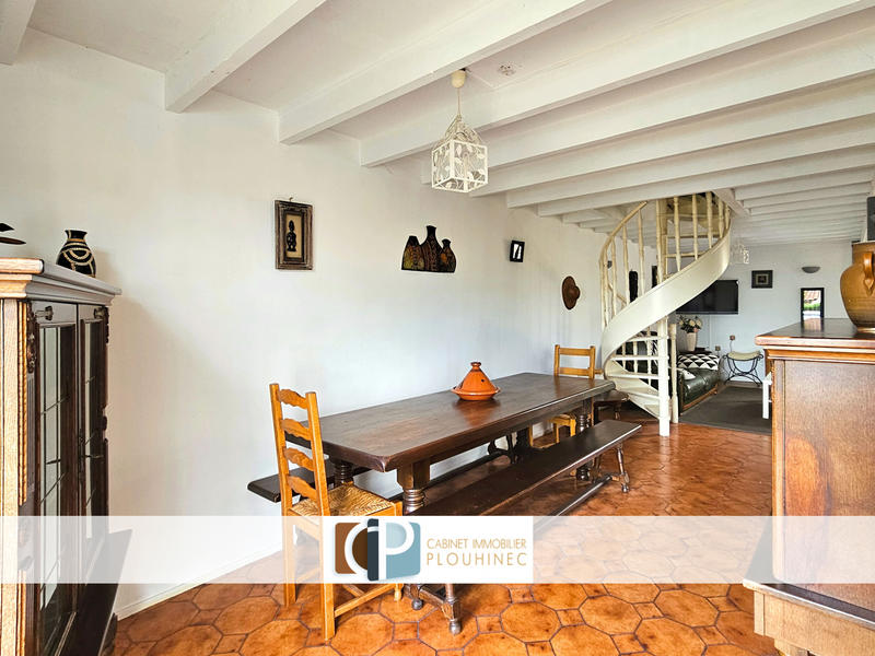 Maison - 92 m² - 5 pièces