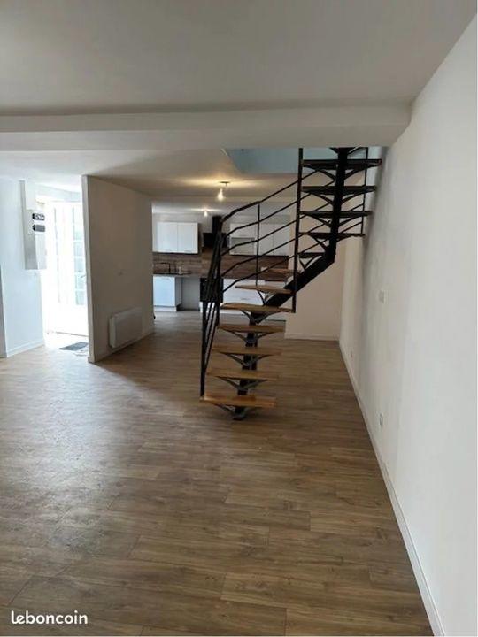 Maison - 93 m² - 5 pièces