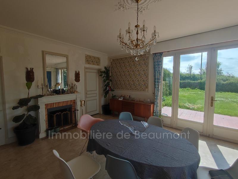 Maison - 317 m² - 12 pièces