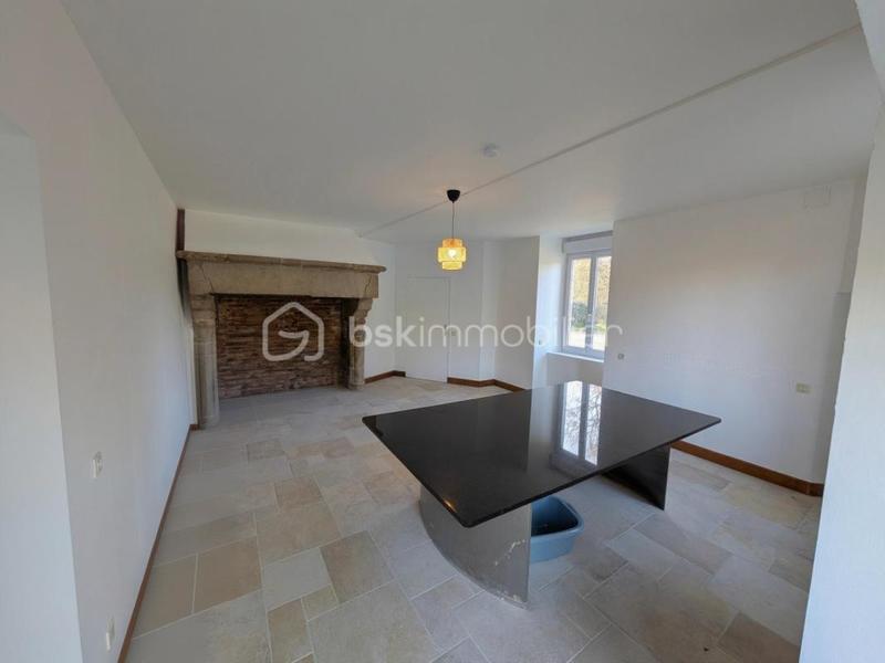 Appartement - 83 m² - 4 pièces