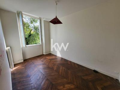 Immeuble - 348 m² - 15 pièces