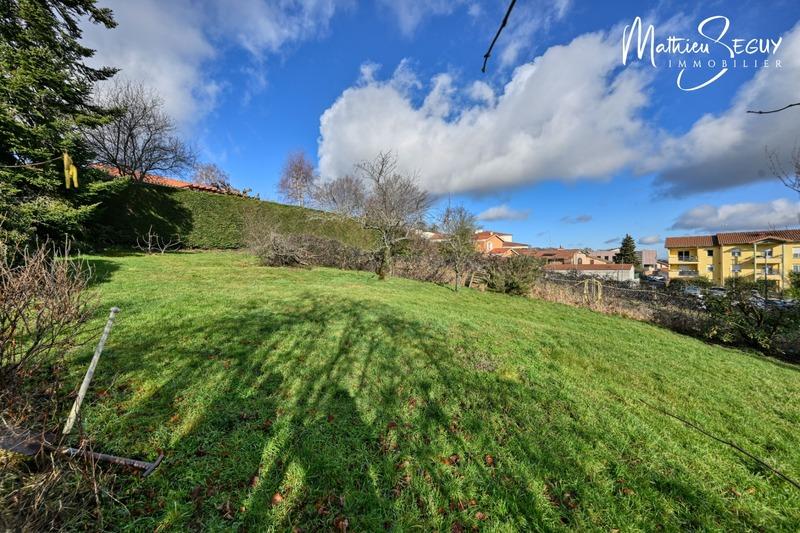 Terrain constructible - 378 m²