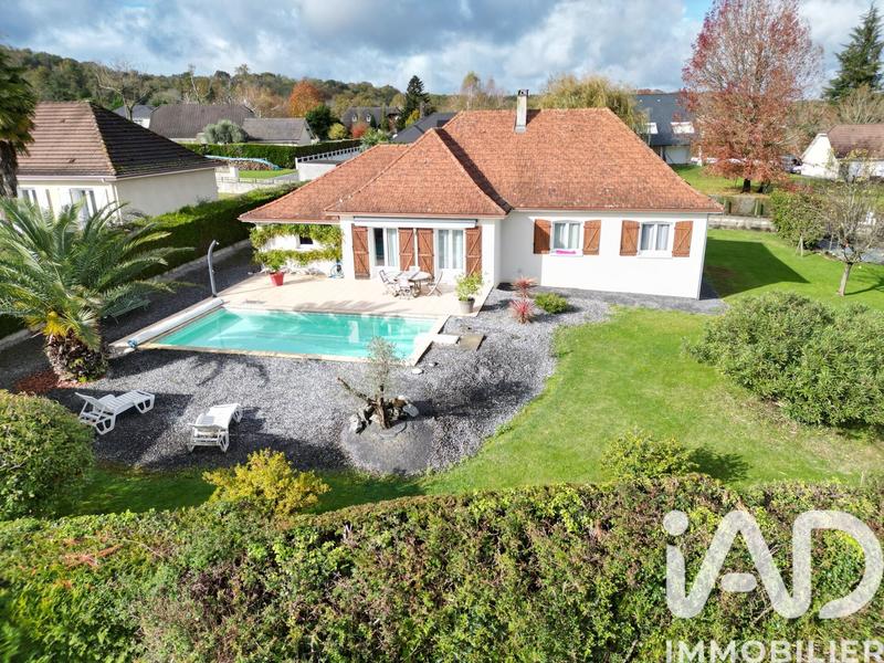 Maison - 120 m² - 4 pièces