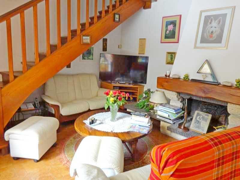 Maison - 200 m² - 8 pièces