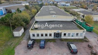 Local commercial - 2 112 m² - 8 pièces