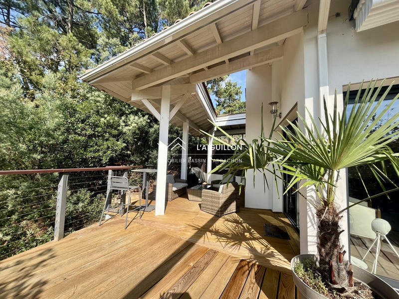 Maison - 160 m² - 5 pièces