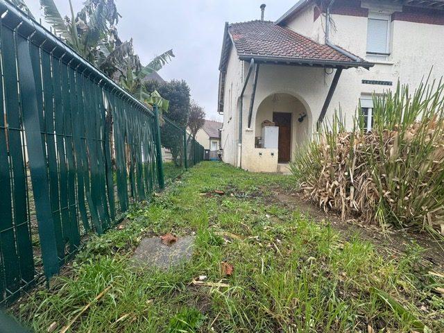 Maison - 89 m² - 3 pièces