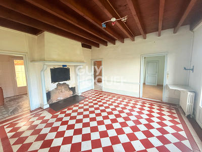 Maison - 88 m² - 4 pièces