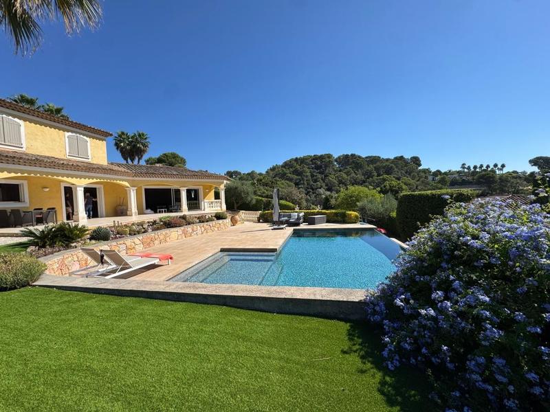 Villa - 170 m² - 5 pièces