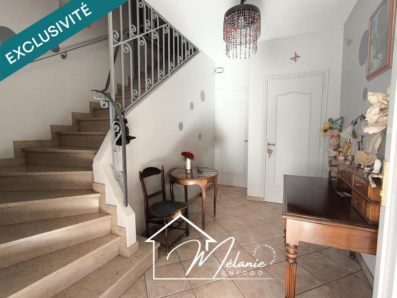 Maison - 138 m² - 7 pièces