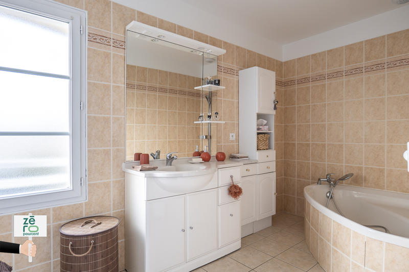 Maison - 176 m² - 6 pièces