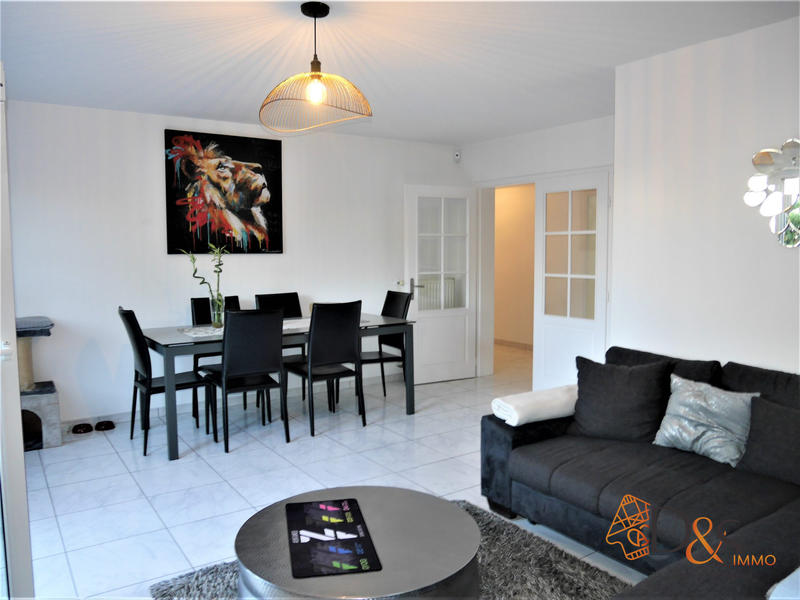 Appartement - 80 m² - 3 pièces