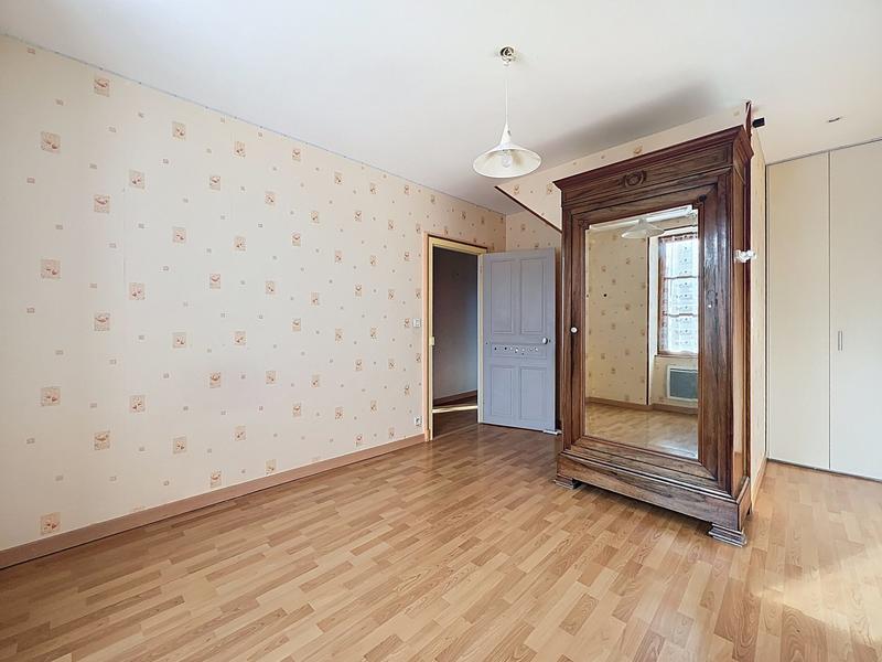 Maison - 141 m² - 6 pièces