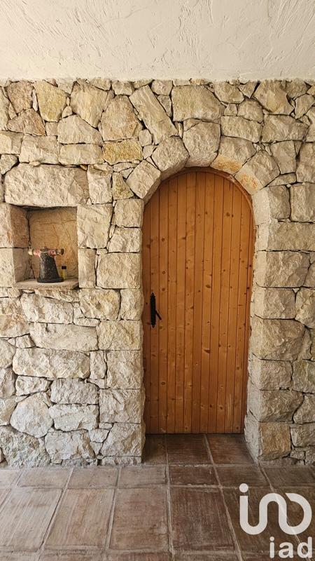 Maison - 204 m² - 6 pièces