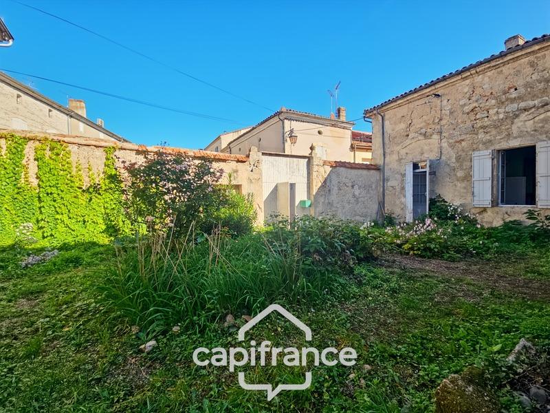 Maison - 275 m² - 6 pièces