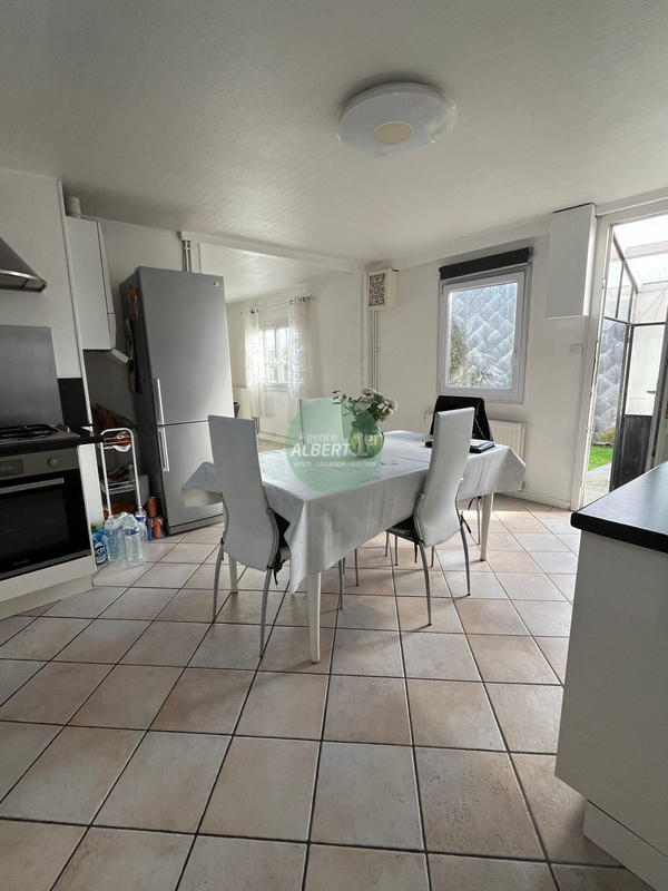 Maison - 86 m² - 4 pièces
