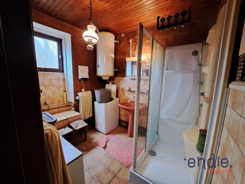 Maison - 141 m² - 5 pièces