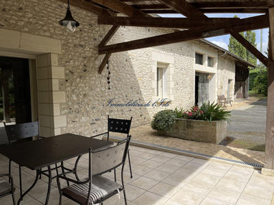 Maison - 155 m² - 6 pièces