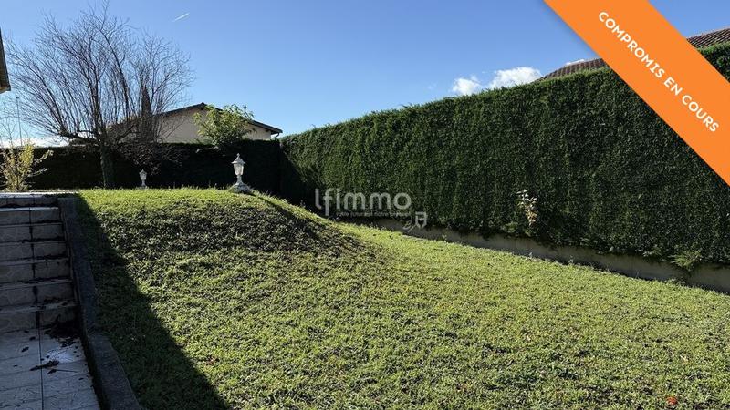 Maison - 97 m² - 5 pièces