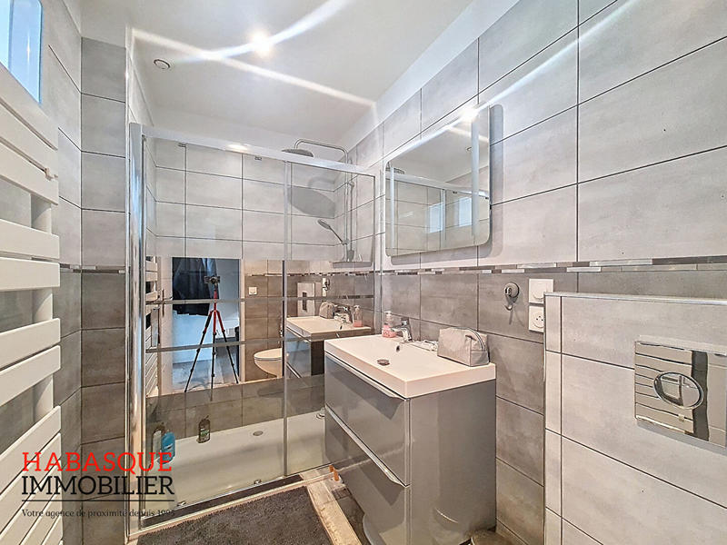 Maison - 143 m² - 6 pièces