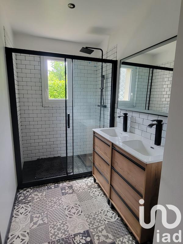 Maison - 138 m² - 5 pièces