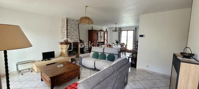 Maison - 87 m² - 4 pièces