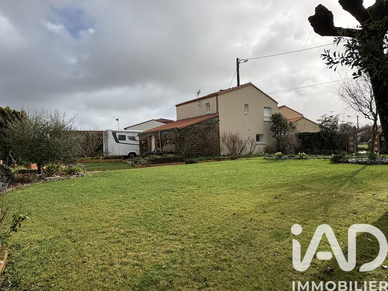 Maison - 163 m² - 6 pièces