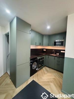 Chambre - 12 m² - 1 pièce