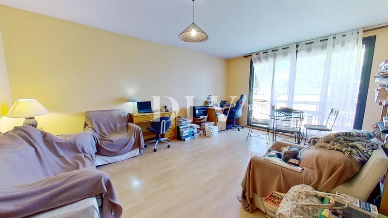 Appartement - 66 m² - 3 pièces