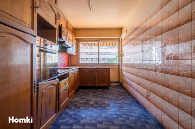 Appartement - 86 m² - 4 pièces