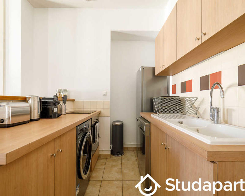 Chambre - 120 m² - 1 pièce