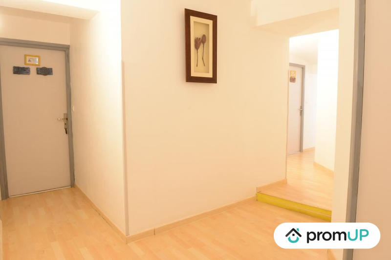 Local commercial - 550 m² - 15 pièces