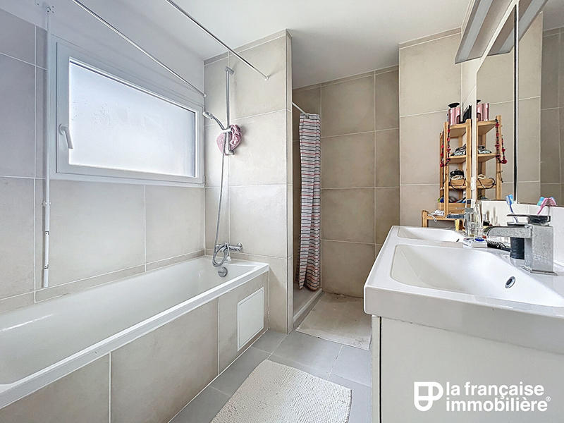 Maison - 106 m² - 5 pièces