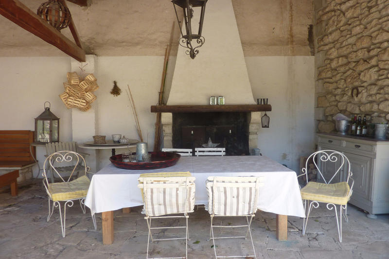 Mas - 250 m² - 7 pièces