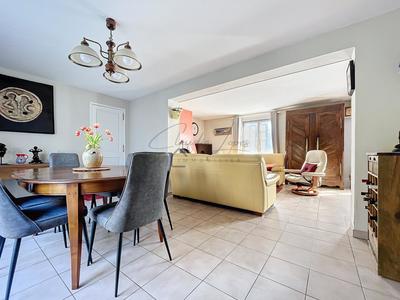 Maison - 126 m² - 5 pièces