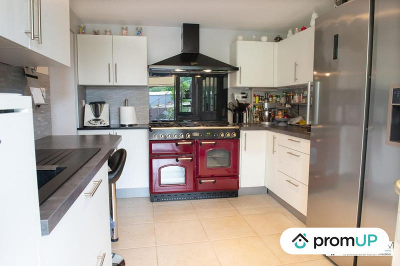 Maison ancienne - 222 m² - 8 pièces