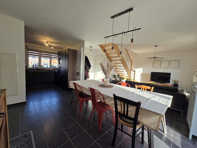 Maison - 89 m² - 5 pièces