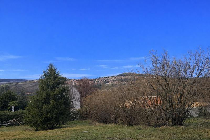 Terrain constructible - 1 556 m²