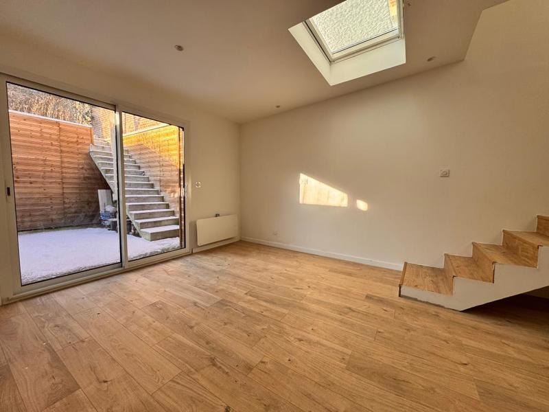 Maison - 138 m² - 4 pièces