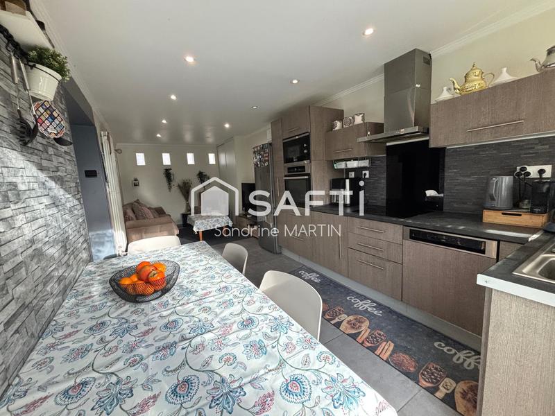 Maison - 140 m² - 6 pièces