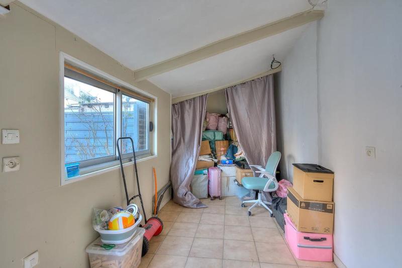 Maison - 85 m² - 5 pièces