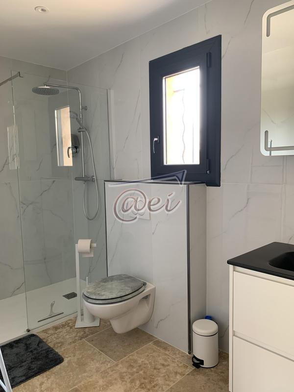 Villa - 170 m² - 6 pièces