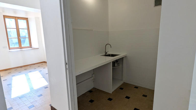 Local commercial - 40 m² - 2 pièces