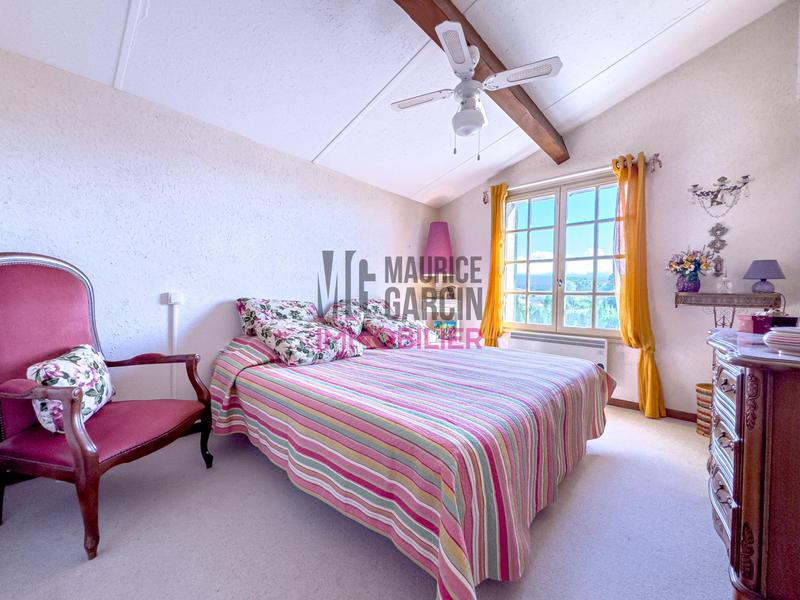 Maison - 127 m² - 6 pièces