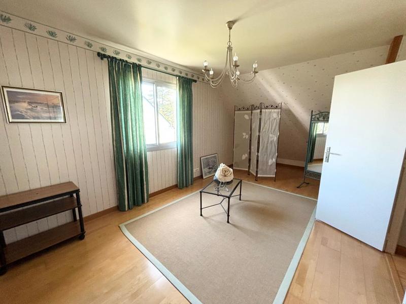 Maison - 158 m² - 6 pièces