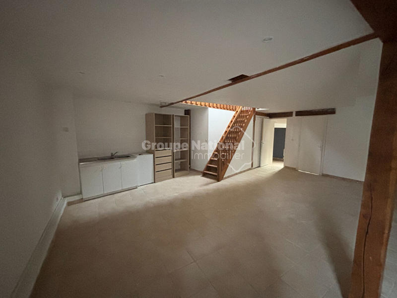 Immeuble - 10 pièces